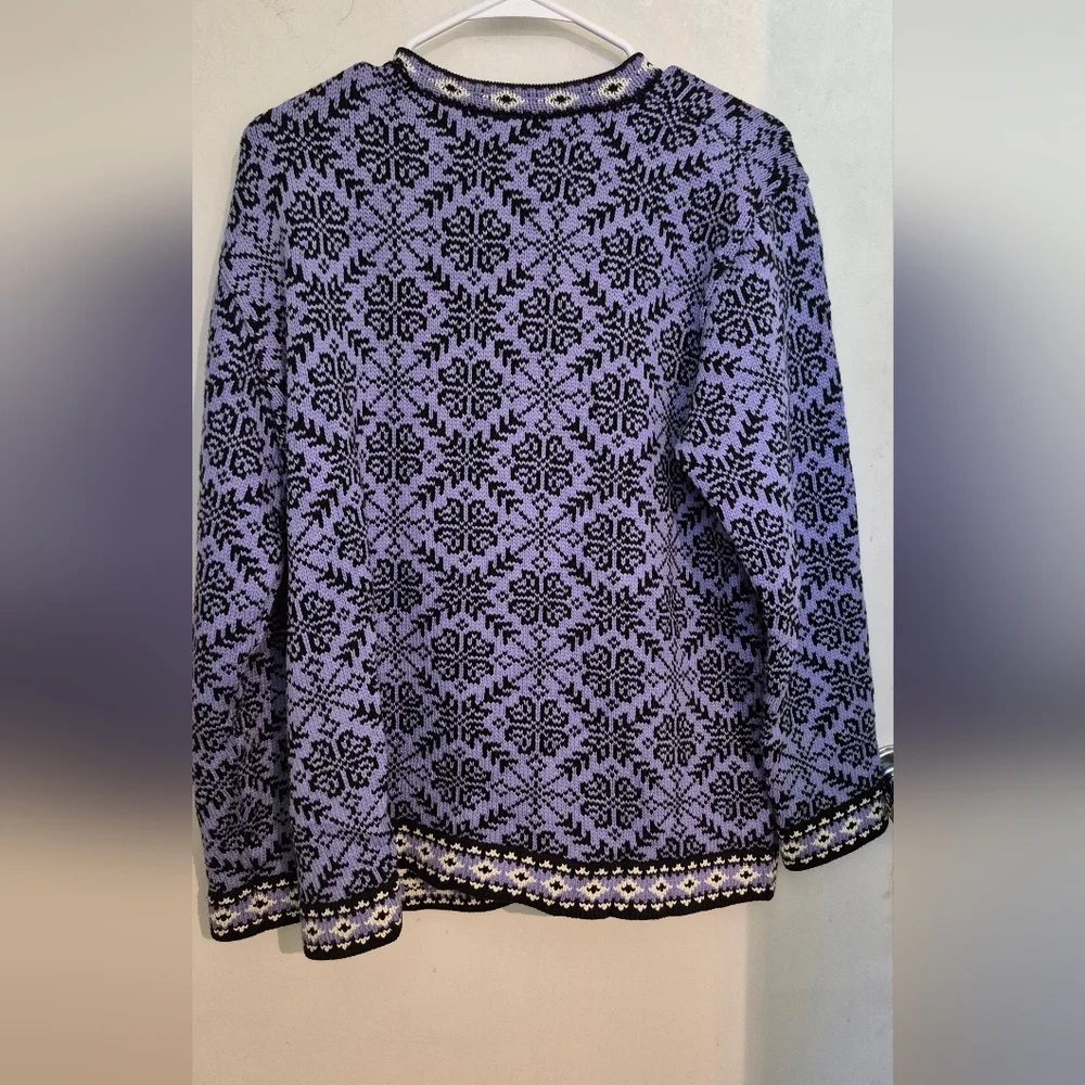 L.L. Bean Vintage Nordic Fair Isle Lavender and Black  Cardigan SZ.XL - Picture 6 of 7